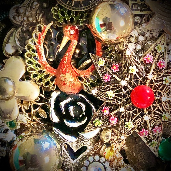 Vintage Jewelry Mosaic - Babushkas Dream - Picture 7 of 8